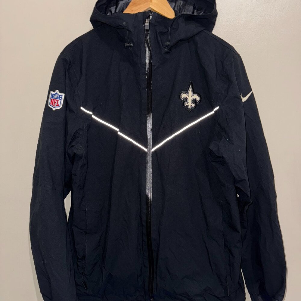 Nike NFL New Orleans Saints Team Issue PE Storm FIT Sideline Rain Jacket Mens M